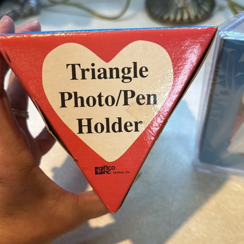 Vintage Giftco Triangle Photo/Pen holder